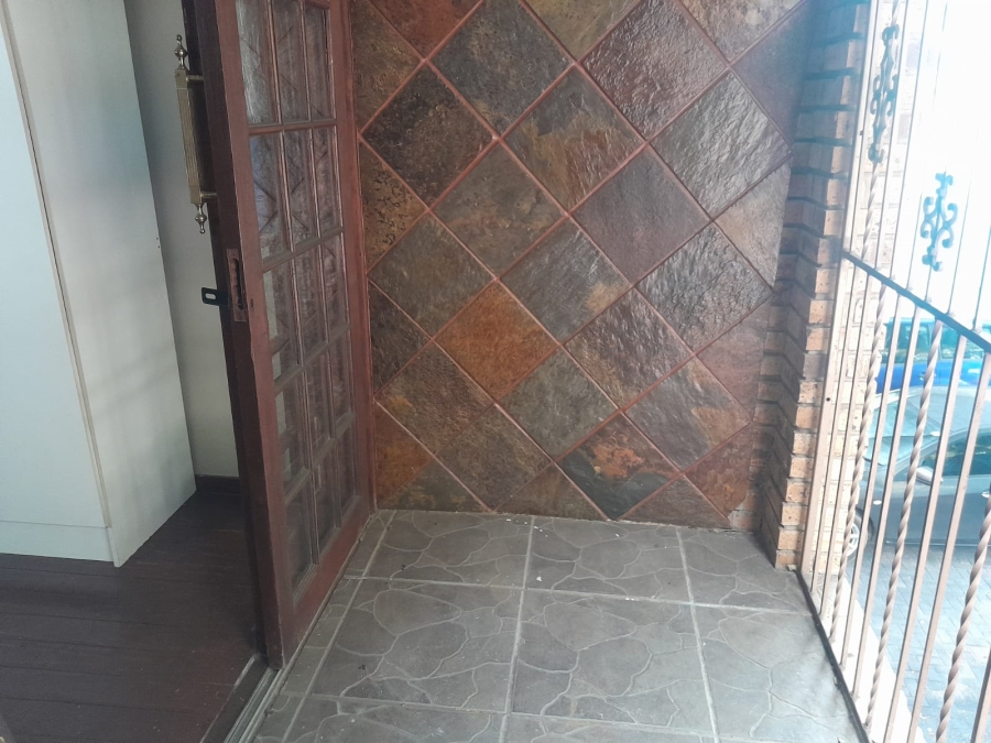 7 Bedroom Property for Sale in Bodorp North West